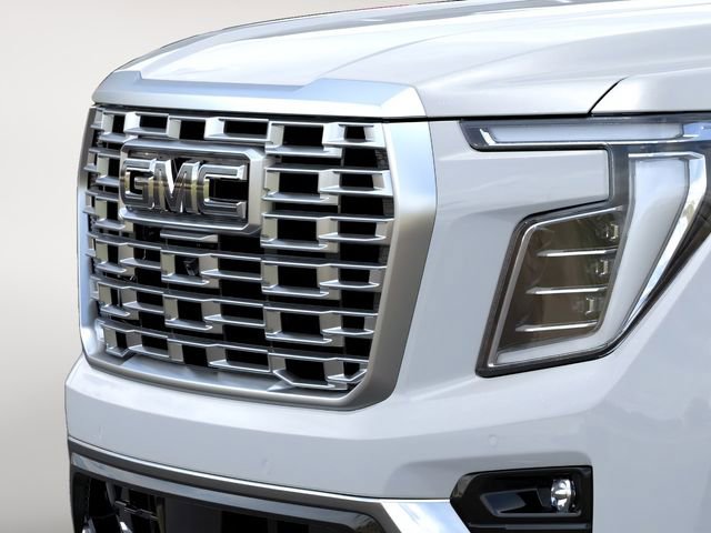 2026 GMC Yukon Denali - Photo 13