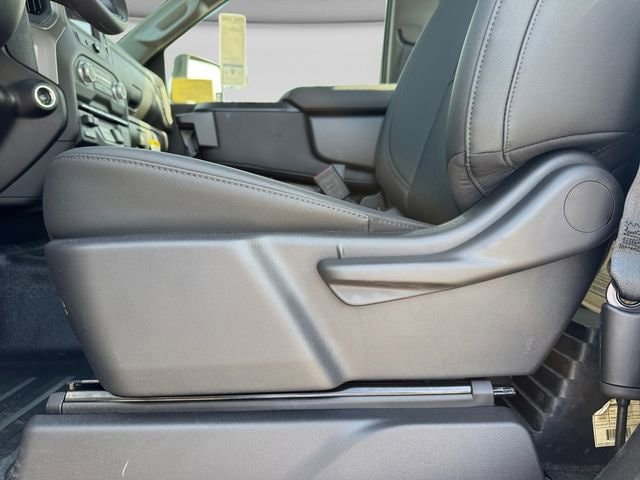 2026 GMC Sierra 3500HD Pro - Photo 11