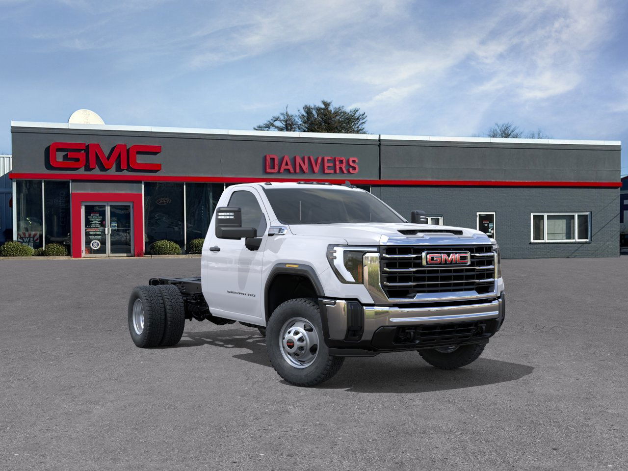 2025 GMC Sierra 3500HD Pro's photo