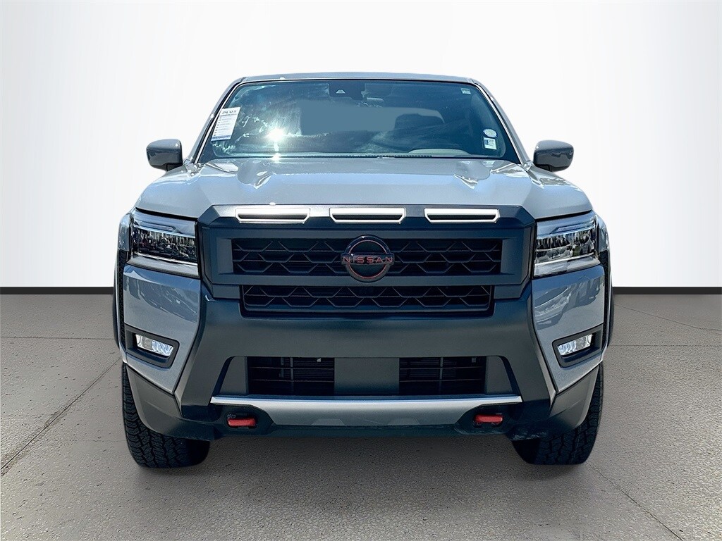 2025 Nissan Frontier PRO-X photo 2