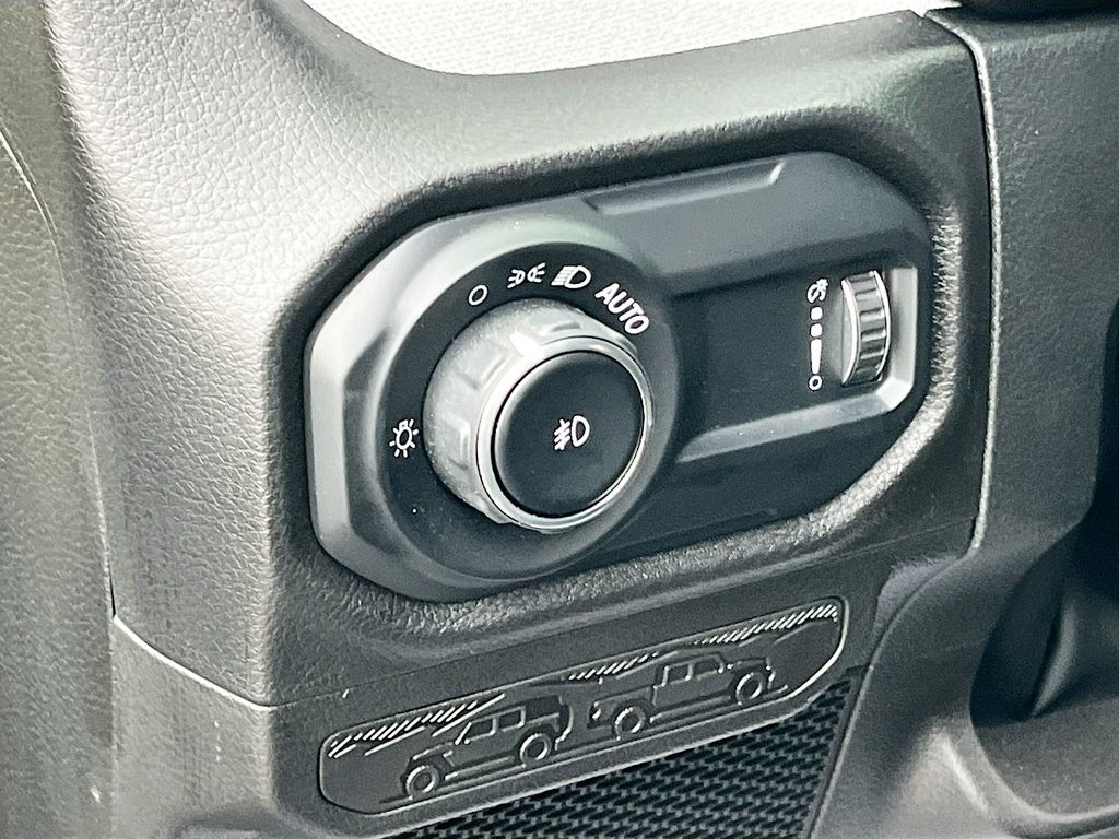 2025 Jeep Wrangler 2-Door Sport S - Photo 10