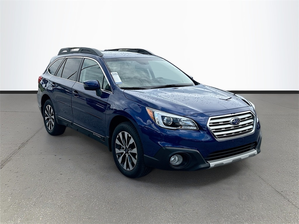 Used 2015 Subaru Outback 2.5i Limited w/Moonroof/KeylessAccess/Nav/EyeSight SUV