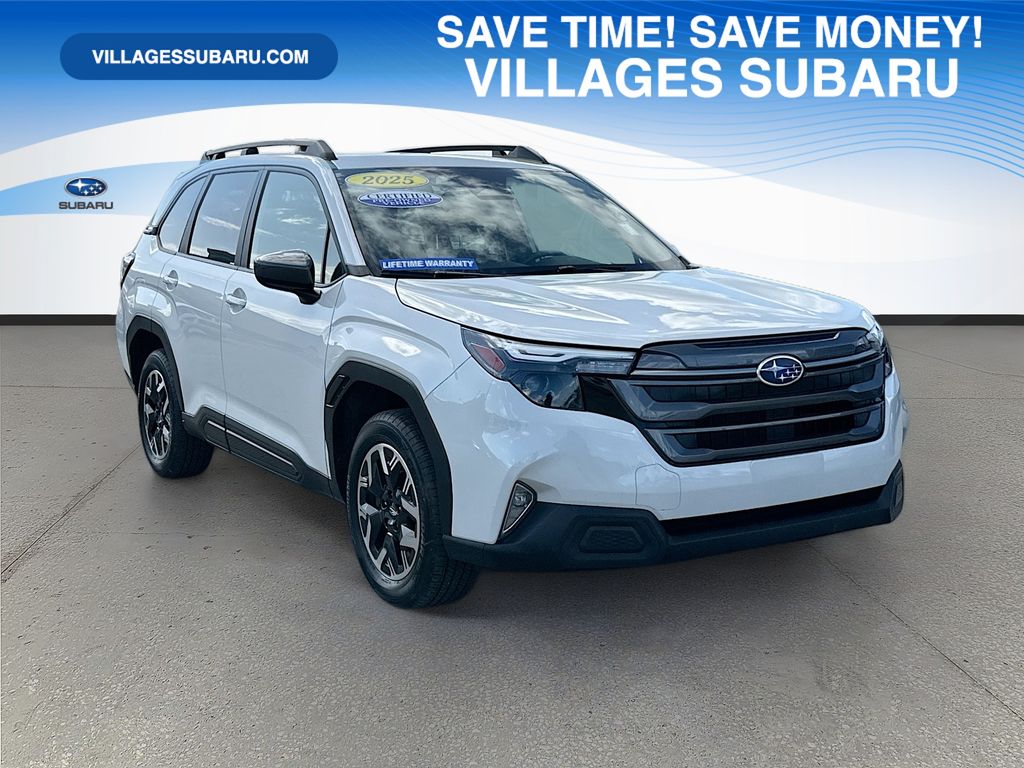 2025 Subaru Forester Premium's photo