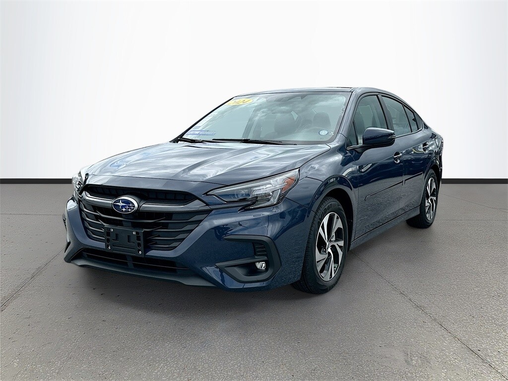 2024 Subaru Legacy Premium photo 3