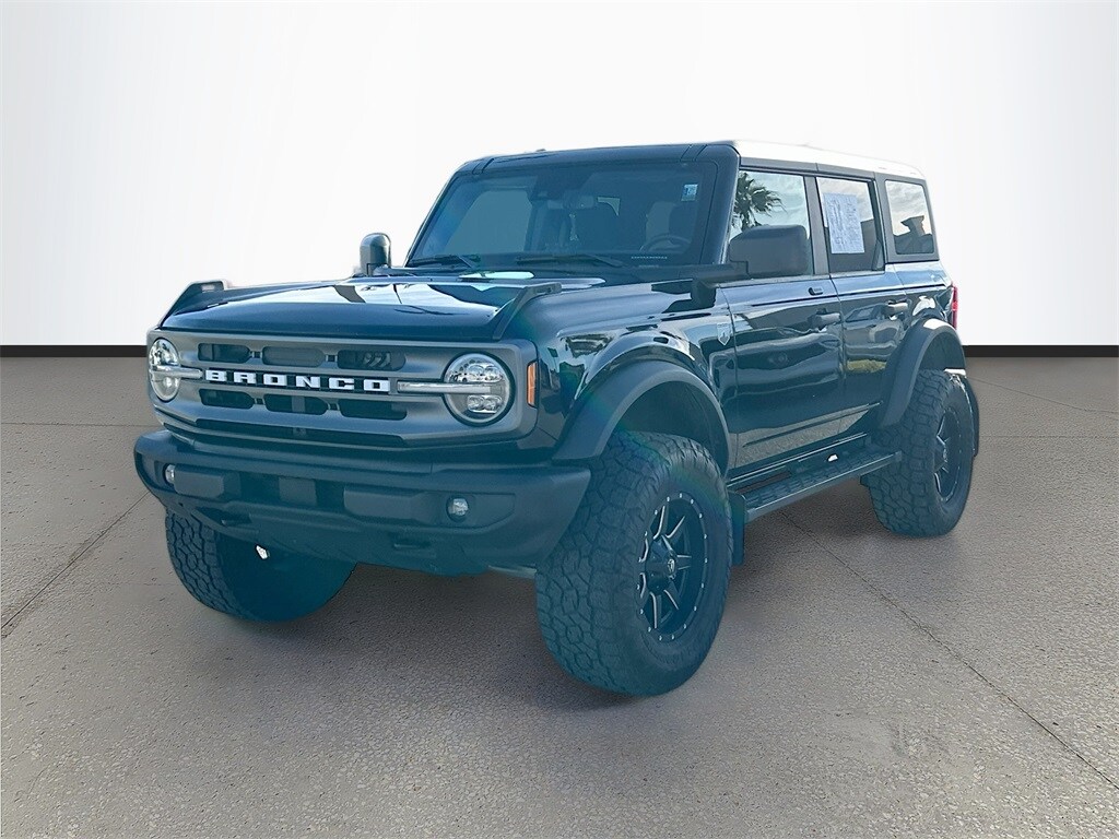 2022 Ford Bronco Big Bend photo 3