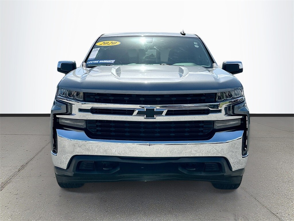 2020 Chevrolet Silverado 1500 LT photo 2