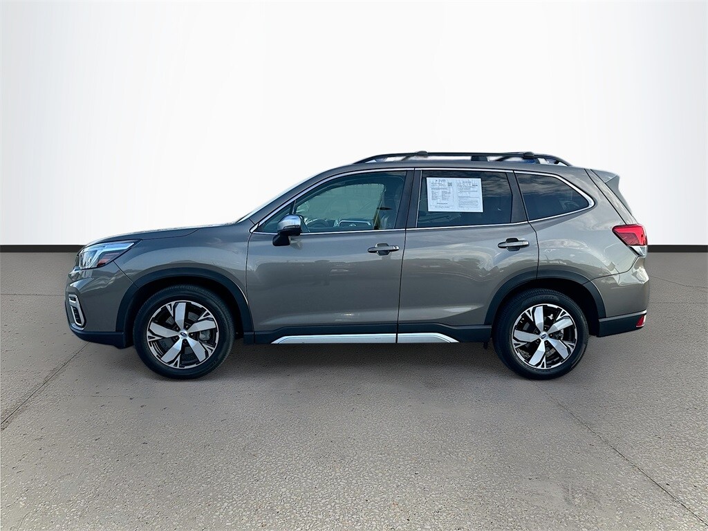 2020 Subaru Forester Touring photo 4