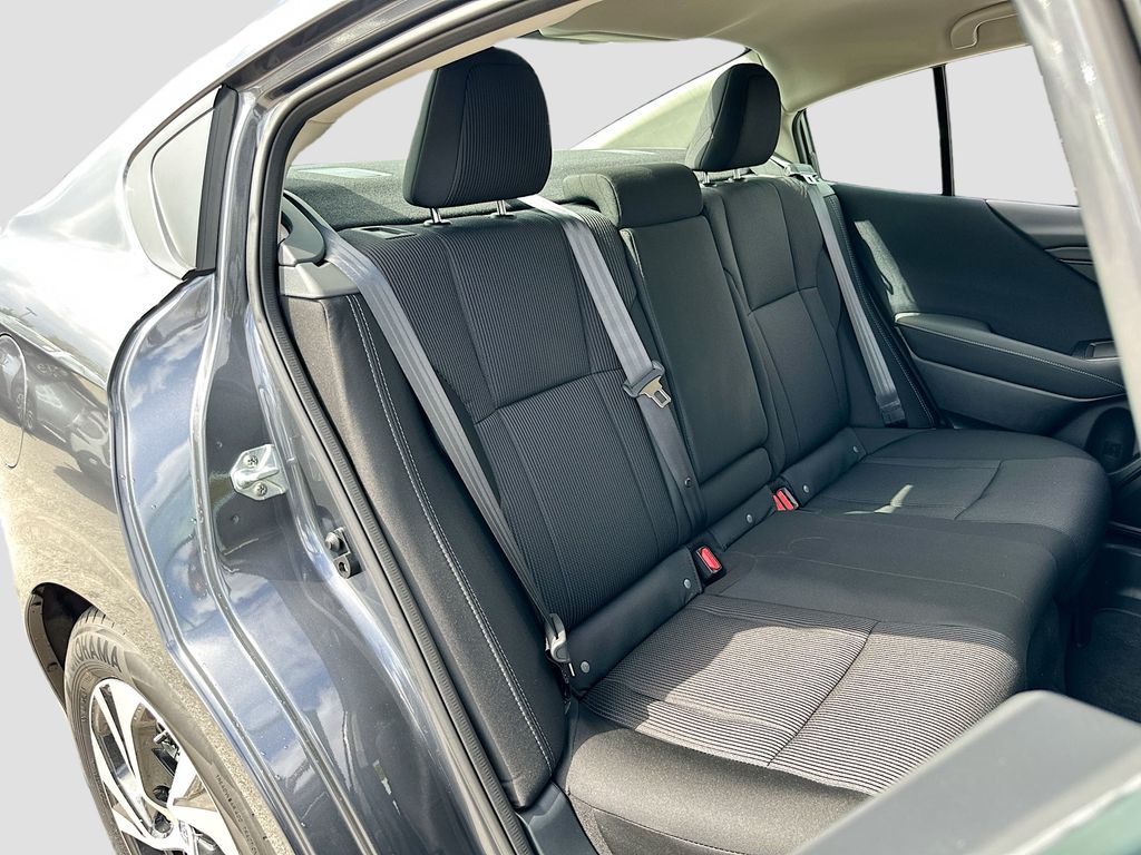 2025 Subaru Legacy Premium - Photo 25