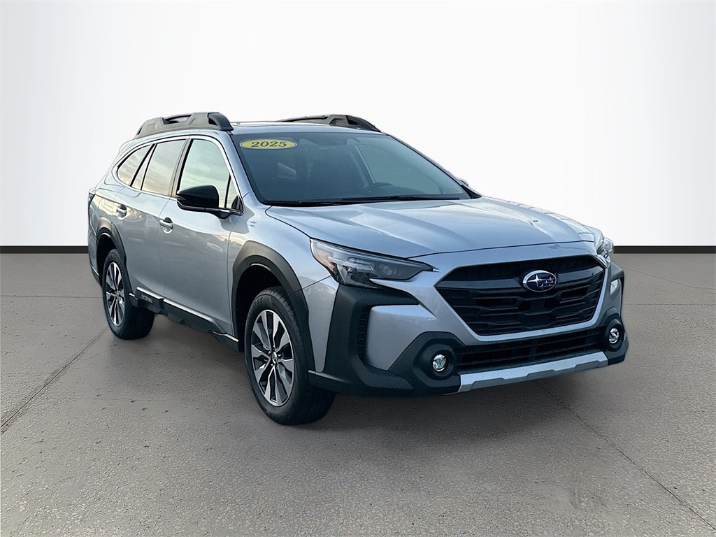 2025 Subaru Outback Limited's photo