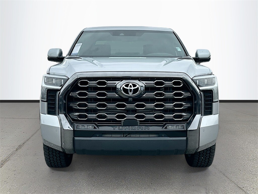 2023 Toyota Tundra Platinum photo 2