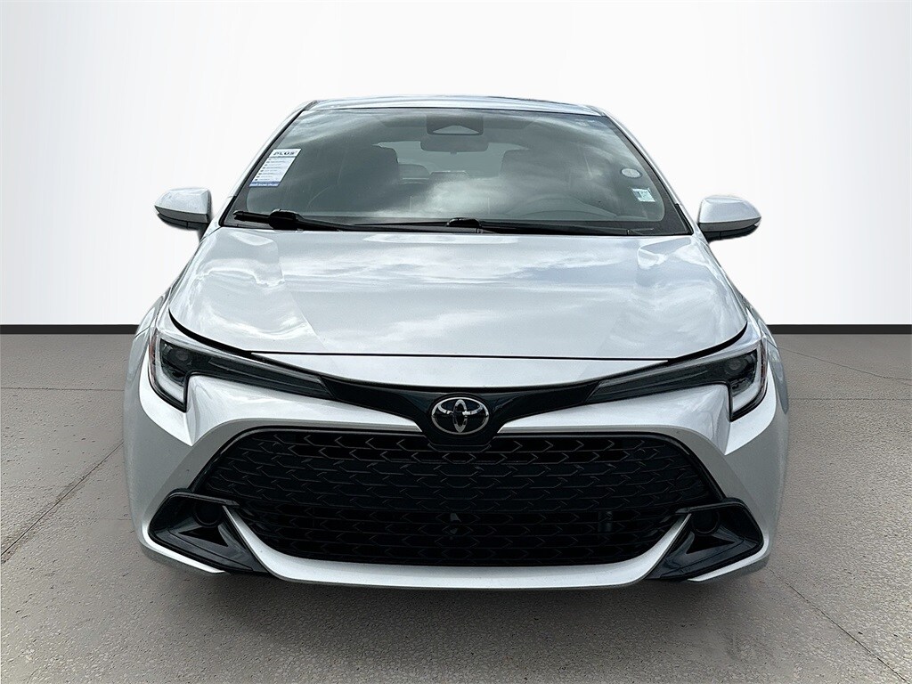 2023 Toyota Corolla SE photo 2