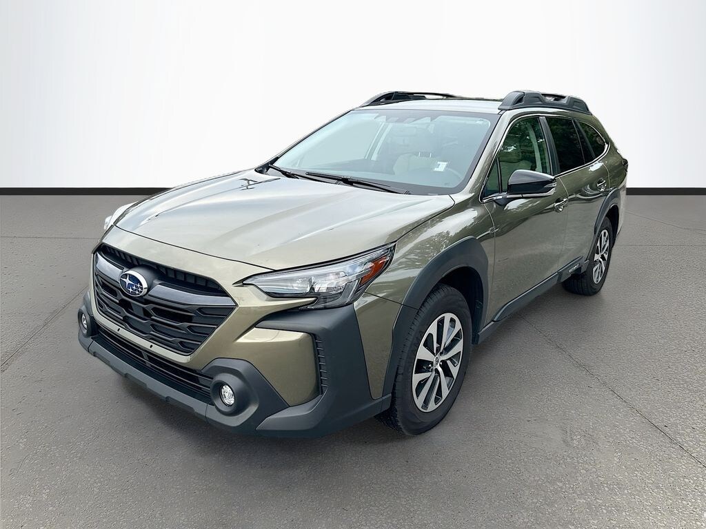 Used 2024 Subaru Outback Premium SUV