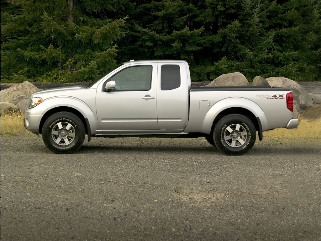 Used 2013 Nissan Frontier SV Truck Crew Cab