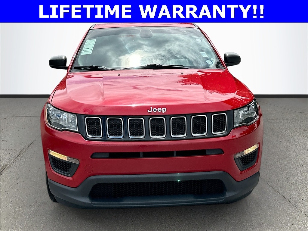 Used 2018 Jeep Compass Sport with VIN 3C4NJCAB6JT211311 for sale in Leesburg, FL