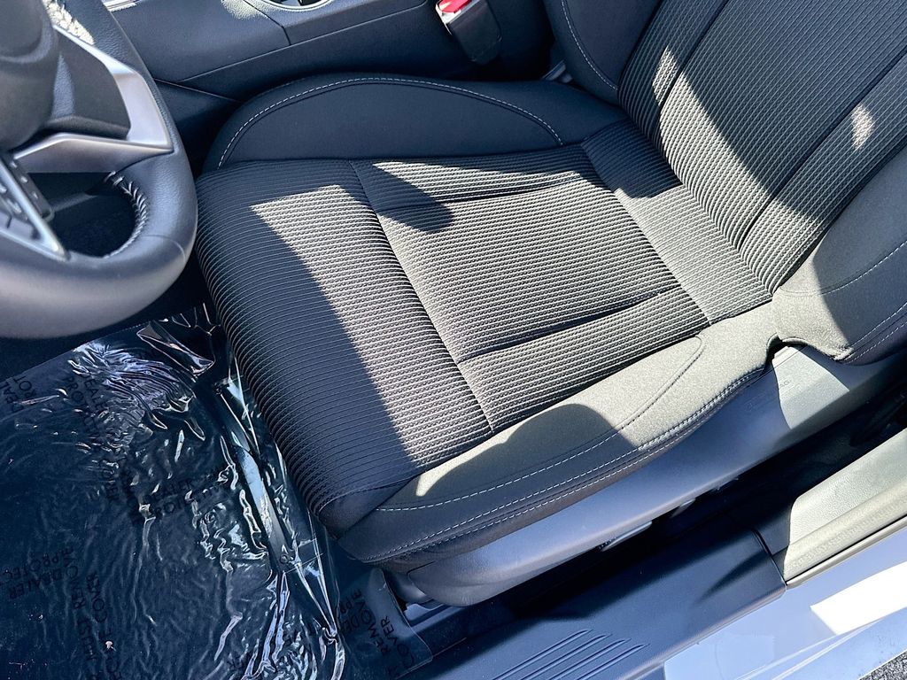 2025 Subaru Legacy Premium - Photo 18