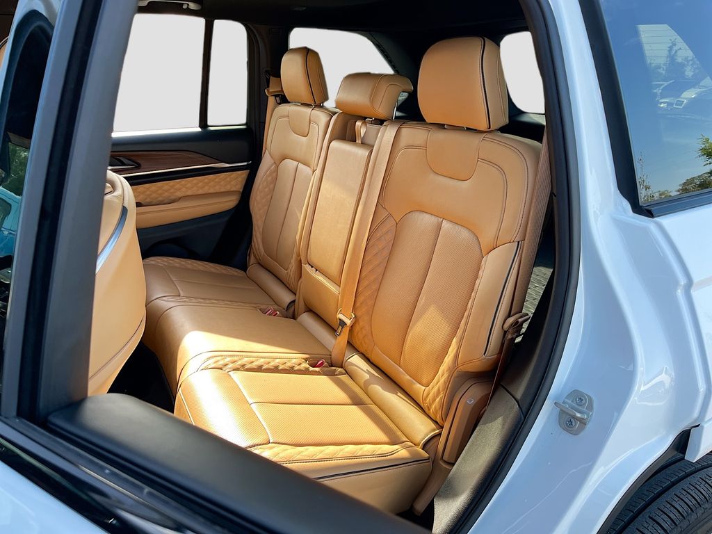 2024 Jeep Grand Cherokee Summit - Photo 26