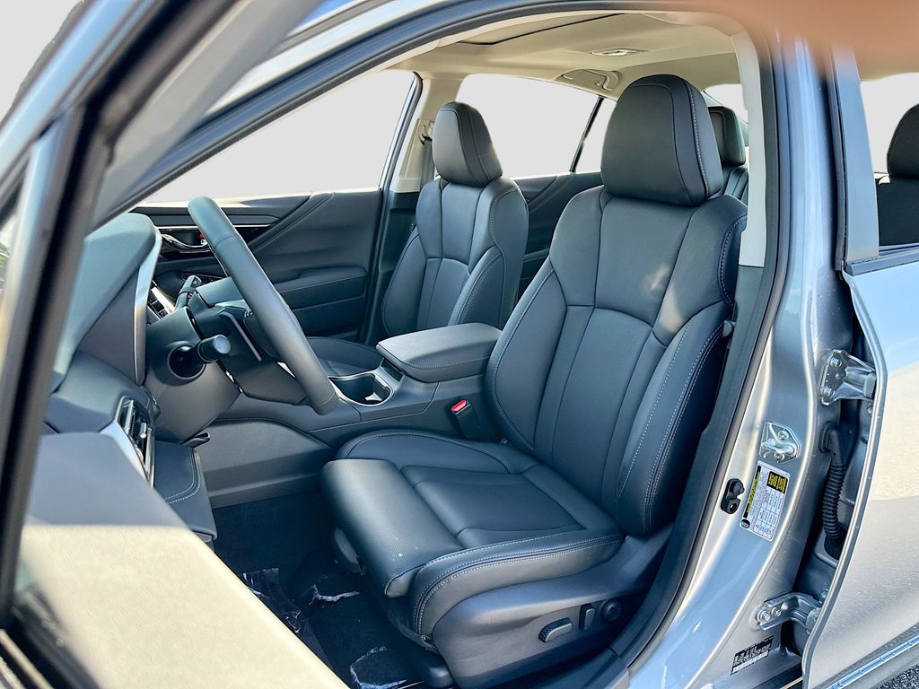 2025 Subaru Legacy Limited - Photo 22