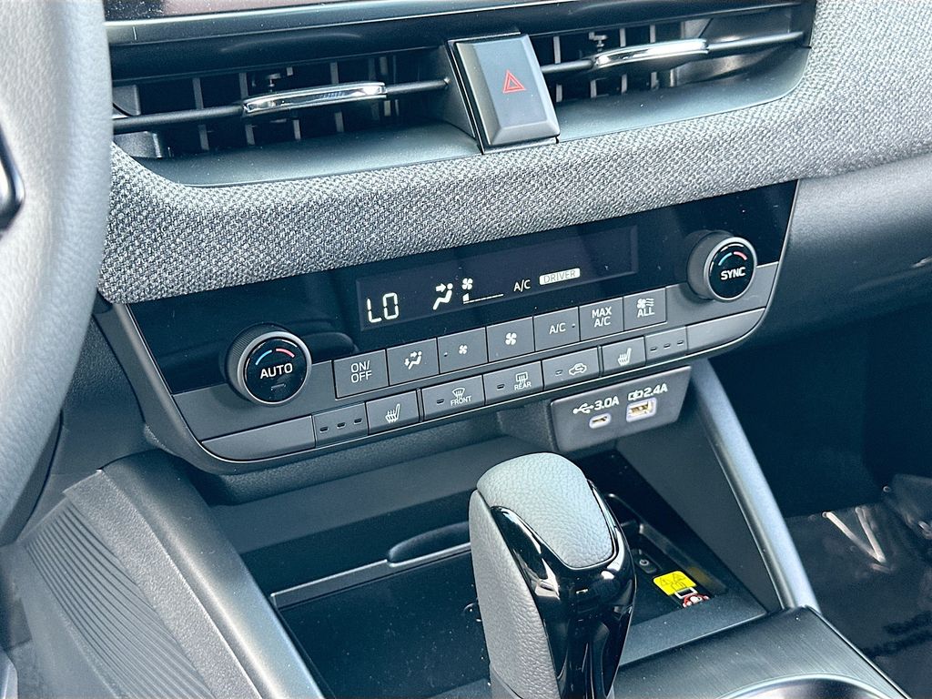 2026 Subaru Outback Premium - Photo 16