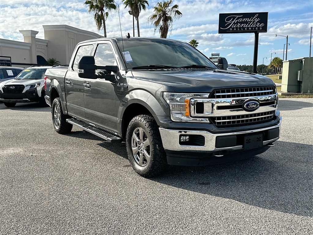 2020 Ford F-150 XLT's photo