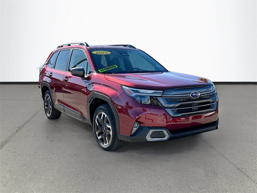 2025 Subaru Forester Limited's photo