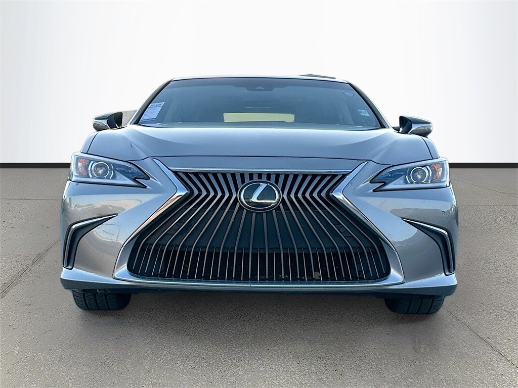 Used 2020 Lexus ES 350 Sedan