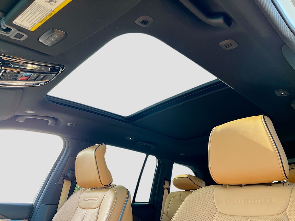 2024 Jeep Grand Cherokee Summit - Photo 23