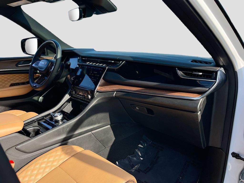 2024 Jeep Grand Cherokee Summit - Photo 31