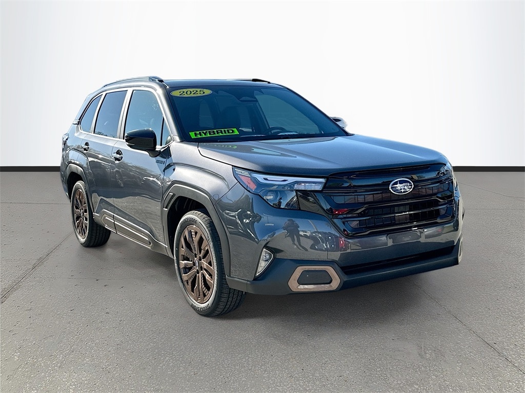 2025 Subaru Forester Sport's photo