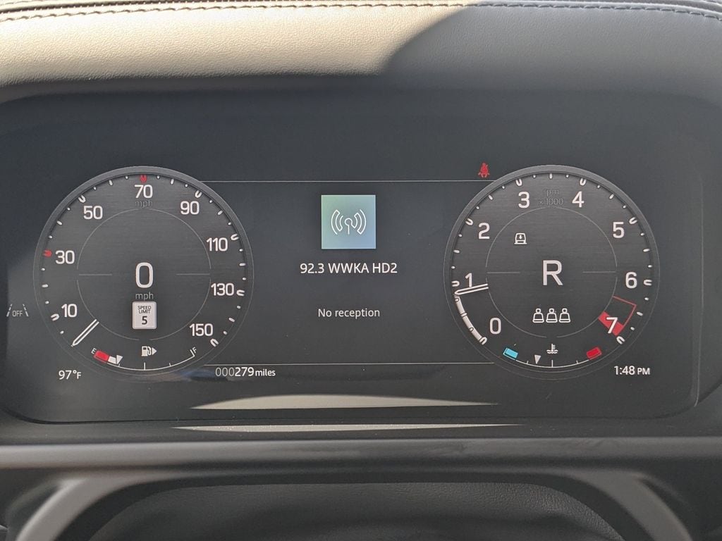 2026 Land Rover Defender X-Dynamic SE - Photo 25