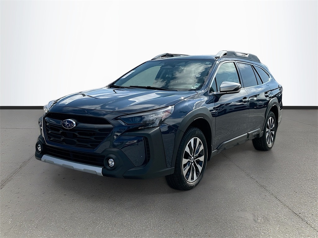 Used 2025 Subaru Outback Touring SUV