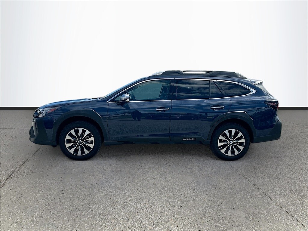 2023 Subaru Outback Touring photo 4