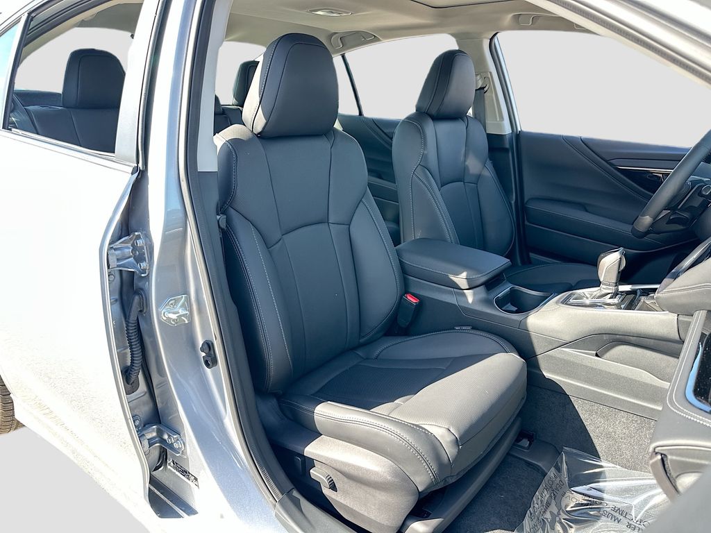 2025 Subaru Legacy Limited - Photo 30