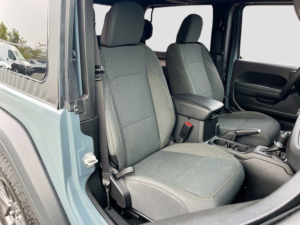 2025 Jeep Wrangler 2-Door Sport S - Photo 26