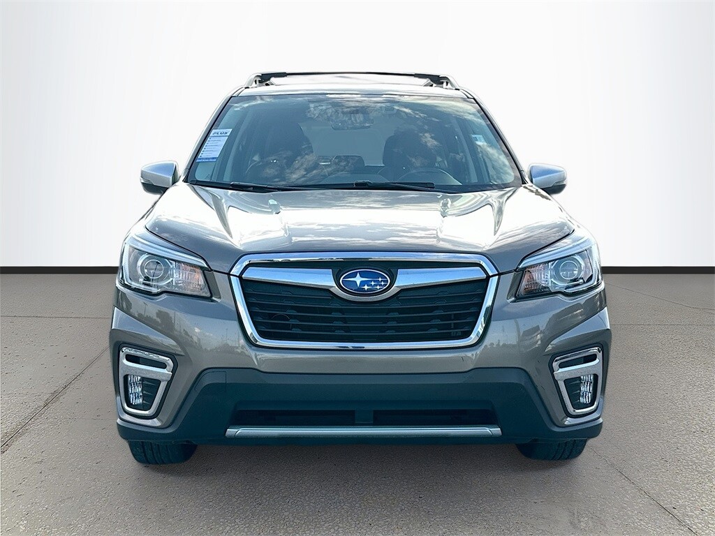 2020 Subaru Forester Touring photo 2