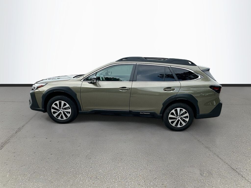Used 2024 Subaru Outback Premium SUV