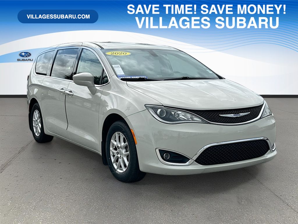 2020 Chrysler Pacifica Touring