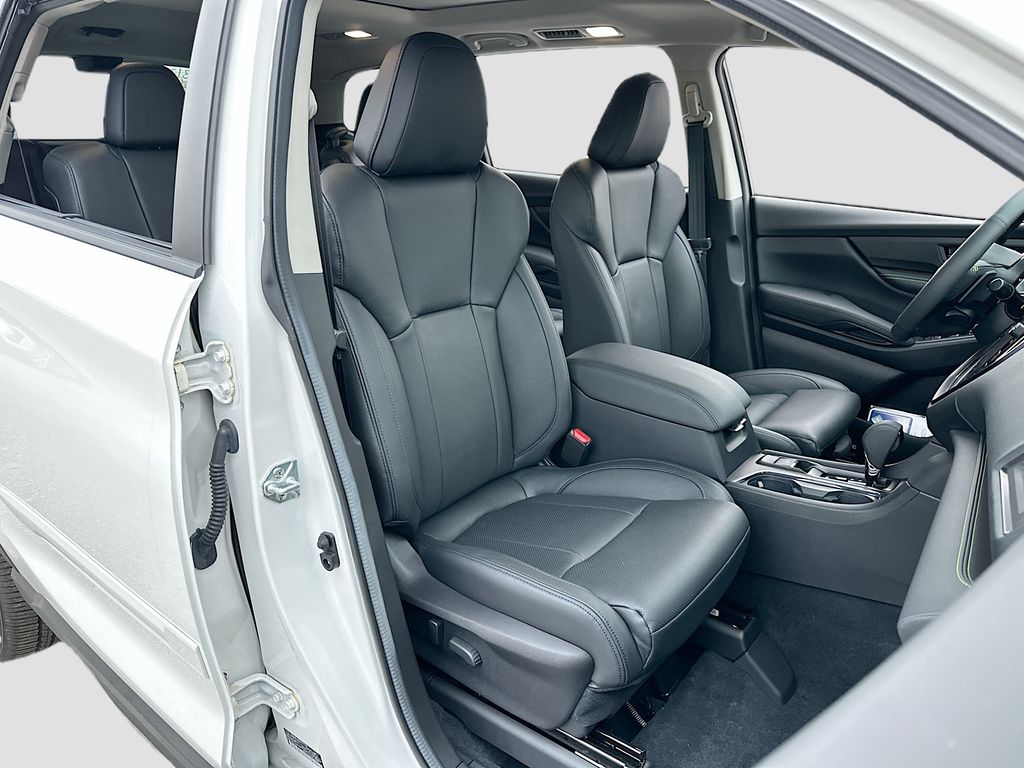 2025 Subaru Ascent Onyx Edition-Touring - Photo 31
