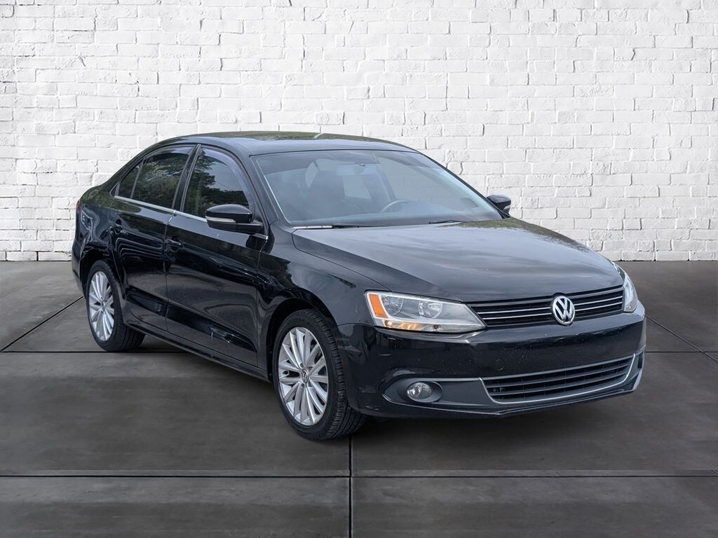 Used 2014 Volkswagen Jetta 1.8T SEL Sedan