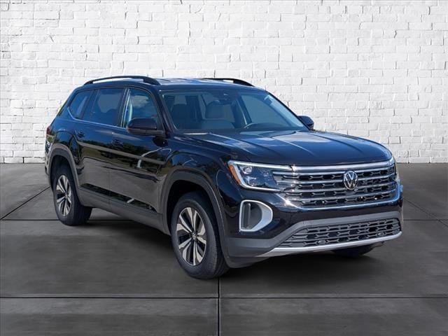 2026 Volkswagen Atlas SE's photo