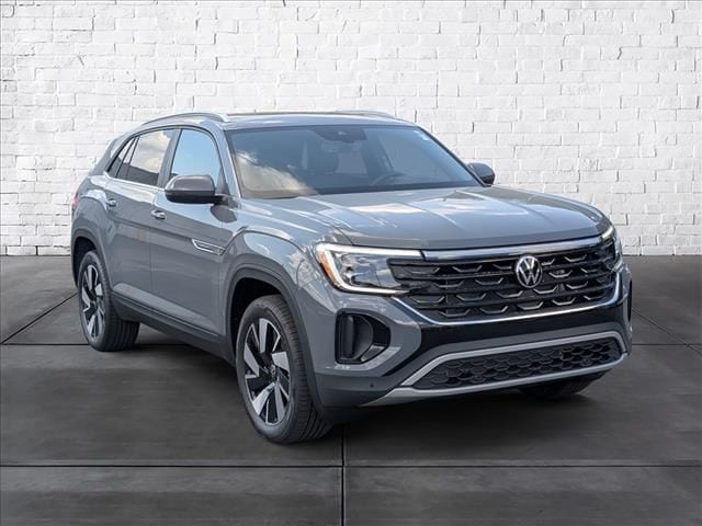 New 2026 Volkswagen Atlas Cross Sport SE w/Technology