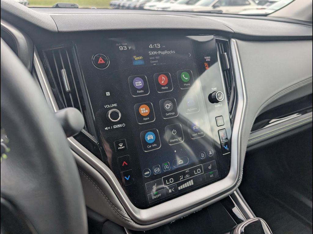 2025 Subaru Outback Onyx Edition - Photo 17