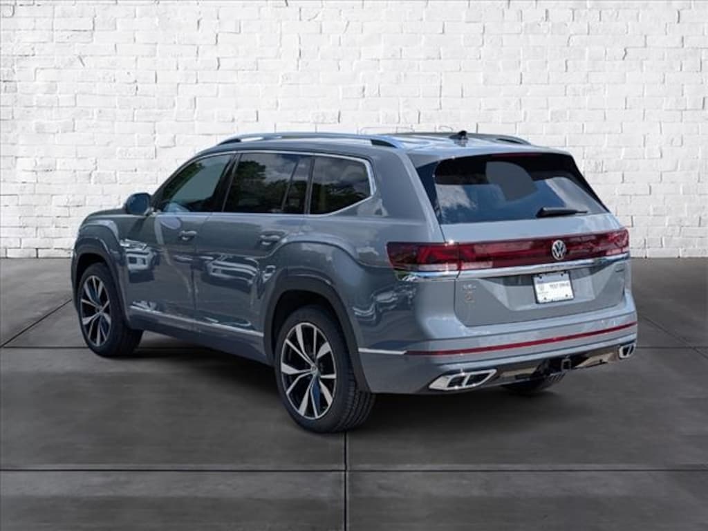 New 2026 Volkswagen Atlas 2.0T SEL Premium R-Line SUV