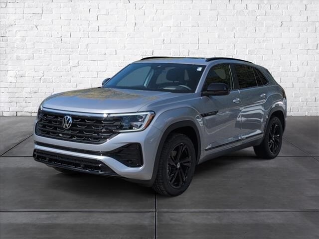 2026 Volkswagen Atlas Cross Sport SEL R-Line photo 2