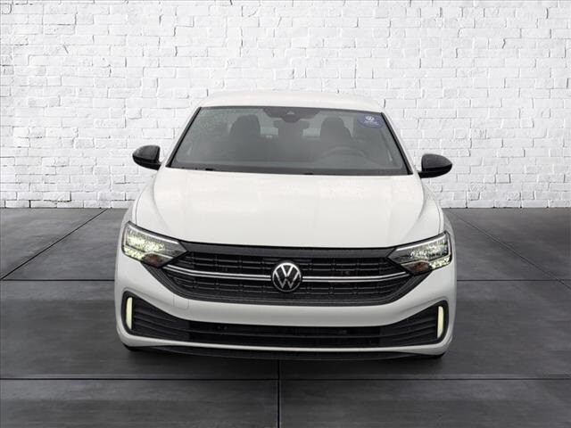 2024 Volkswagen Jetta 1.5T Sport photo 2