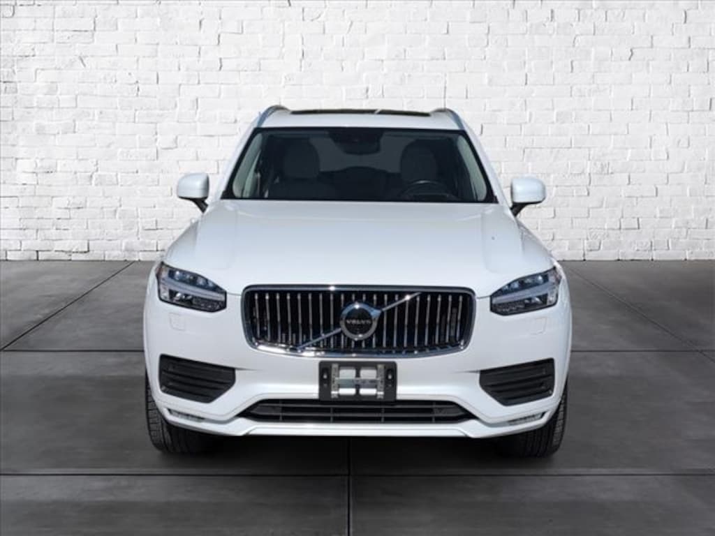 Used 2020 Volvo XC90 T5 Momentum 7 Passenger SUV