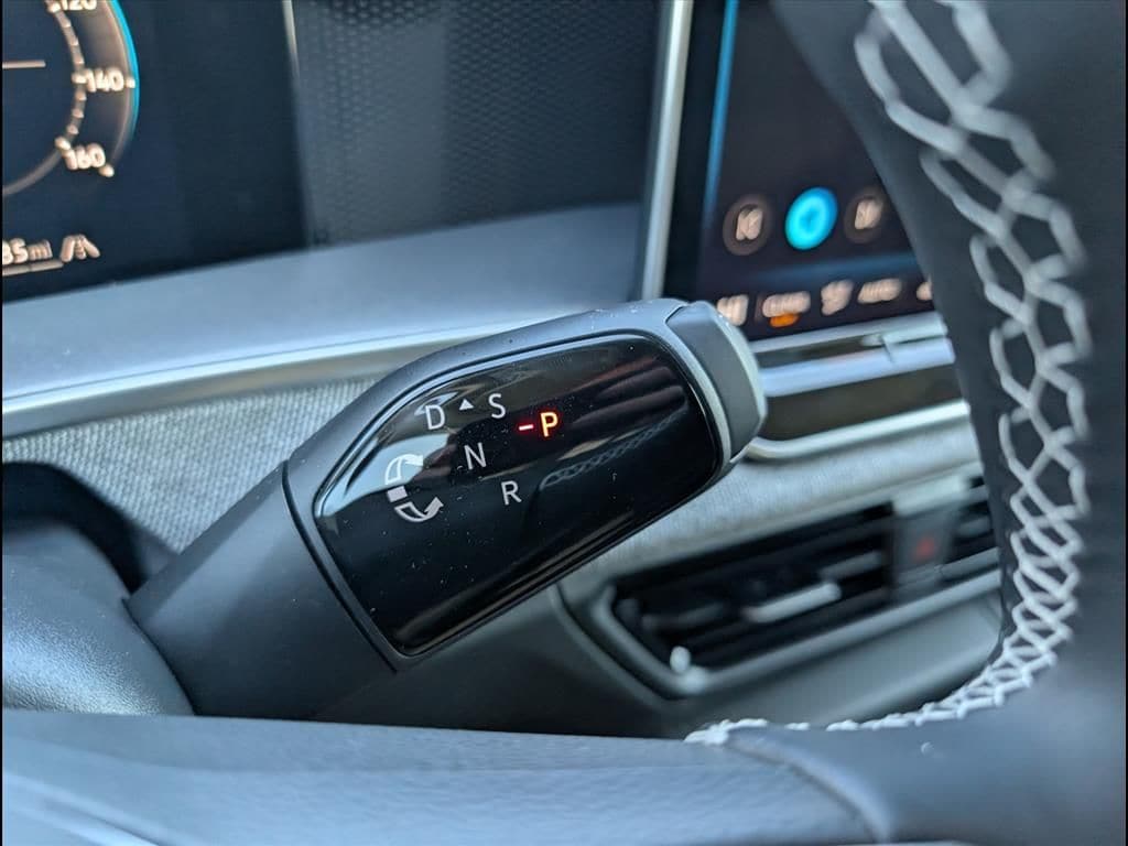 2026 Volkswagen Tiguan S - Photo 10