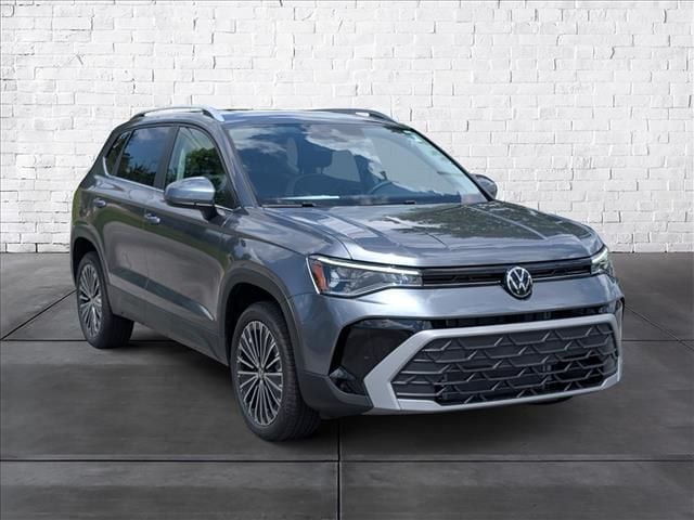 New 2026 Volkswagen Taos 1.5T SE