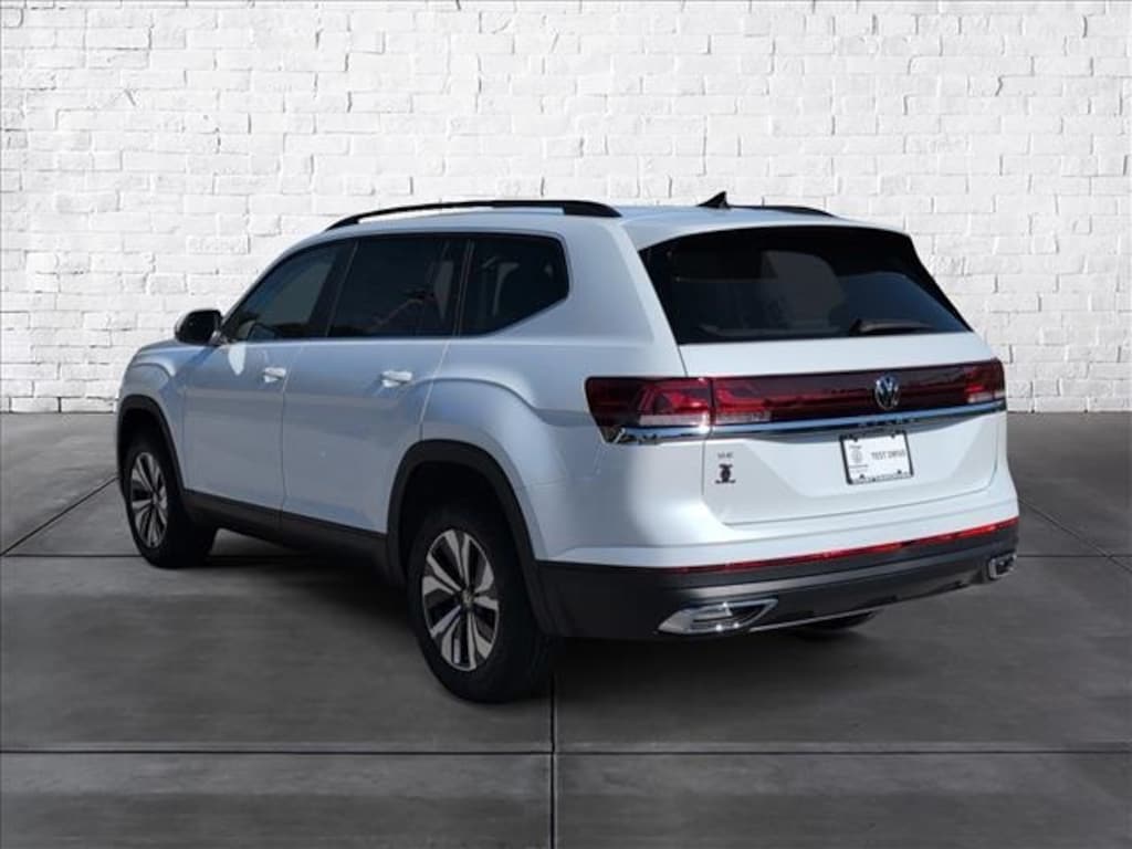 New 2026 Volkswagen Atlas 2.0T SE SUV
