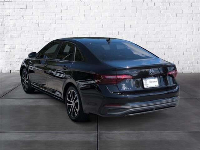 2022 Volkswagen Jetta 1.5T Sport photo 4
