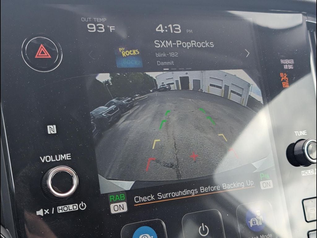 2025 Subaru Outback Onyx Edition - Photo 18